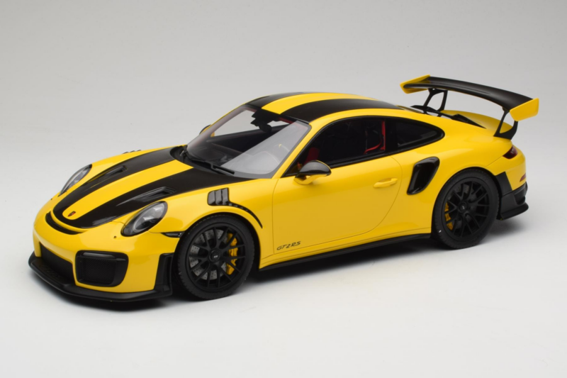 Porsche 911 991.2 GT2 RS Racing Yellow GT Spirit 1:12 GT535 Smola