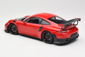 Porsche 911 GT2 RS 991.2 Rdeč Črna Platišča Minichamps 1:18 155068307 Kovina – slika 5 od 6