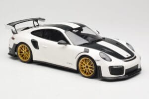 Porsche 911 991.2 GT2 RS Weissach Package Bel Z Zlatimi Platišči Minichamps 1:18 153068308 Kovina – slika 4 od 6