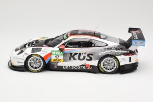 Porsche 911 991.2 GT3 R Kus Team 75 Bernhard #17 M. Ammermüller / M. Jaminet ADAC GT Masters 2017 Minichamps 1:18 155176917 K – slika 3 od 6