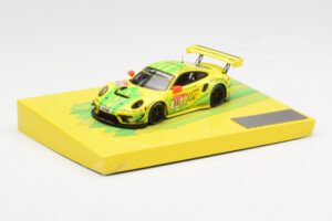 Porsche 911 991.2 GT3 R #911 Manthey Racing Nurburgring 24 Hours 2019 Minichamps 1:43 MG-M-911-19-4311 Kovina – slika 3 od 5