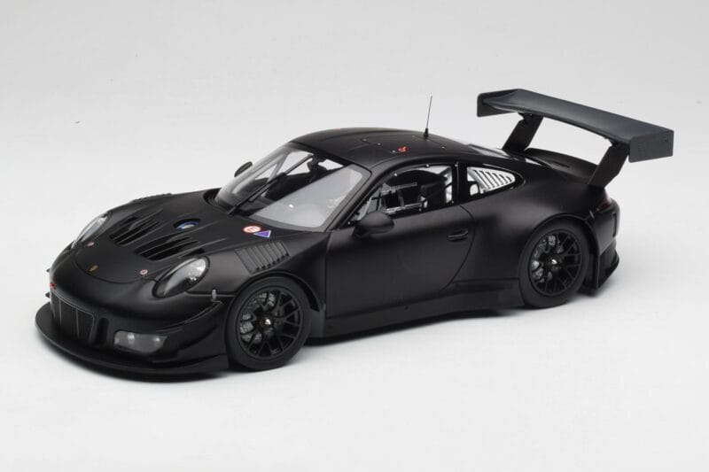 Porsche 911 991.2 GT3 R Matte Black Minichamps 1:18 155186901 Kovina
