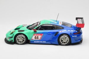 Porsche 911 GT3 R 991.2 Team Falken Motorsport #44 P. Dumbreck / M. Ragginger / S. Müller / K. Bachler ADAC 24 Hours Nürburgr – slika 3 od 6