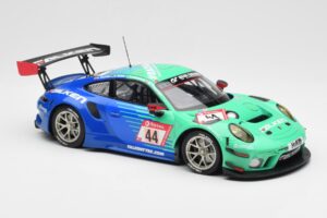 Porsche 911 GT3 R 991.2 Team Falken Motorsport #44 P. Dumbreck / M. Ragginger / S. Müller / K. Bachler ADAC 24 Hours Nürburgr – slika 6 od 6