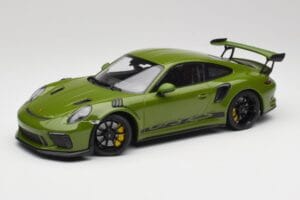 Porsche 911 991.2 GT3 RS Lizard Zelen S Črnimi Platišči Minichamps 1:18 155068233 Kovina