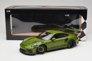 Porsche 911 991.2 GT3 RS Lizard Zelen S Črnimi Platišči Minichamps 1:18 155068233 Kovina – slika 6 od 6