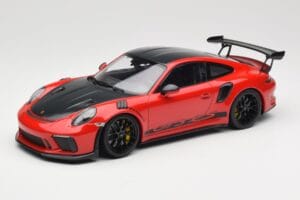 Porsche 911 991.2 GT3 RS Weissach Package Guards Red Črna Platišča Minichamps 1:18 153068223 Kovina