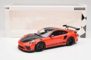 Porsche 911 991.2 GT3 RS Weissach Package Lava Orange Wording Črna Magnezijeva Platišča Minichamps 1:18 153068226 Kovina – slika 6 od 6