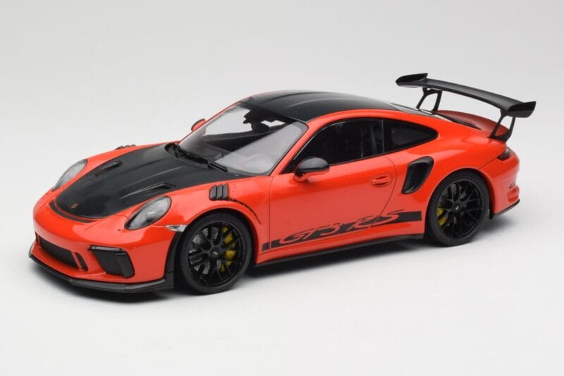 Porsche 911 991.2 GT3 RS Weissach Package Lava Orange Wording Črna Magnezijeva Platišča Minichamps 1:18 153068226 Kovina