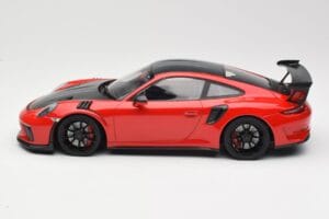 Porsche 911 991.2 GT3 RS Weissach Package Rdeč s Črnimi Platišči Minichamps 1:18 155068230 Kovina – slika 3 od 6