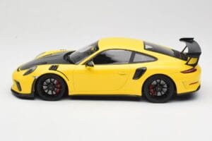 Porsche 911 991.2 GT3 RS Rumen s Črnimi Platišči Minichamps 1:18 155068231 Kovina – slika 3 od 6