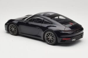Porsche 911 992 Carrera 4S Blue Metallic Minichamps 1:18 155067321 Kovina – slika 3 od 6