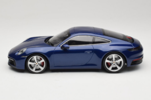 Porsche 911 992 Carrera 4S Blue Metallic Minichamps 1:18 153067327 Kovina – slika 3 od 6