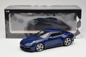Porsche 911 992 Carrera 4S Blue Metallic Minichamps 1:18 153067327 Kovina – slika 6 od 6