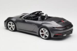 Porsche 911 992 Carrera 4S Kabriolet Agate Grey Metallic Minichamps 1:18 155067336 Kovina – slika 5 od 6
