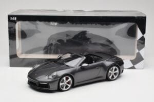 Porsche 911 992 Carrera 4S Kabriolet Agate Grey Metallic Minichamps 1:18 155067336 Kovina – slika 6 od 6