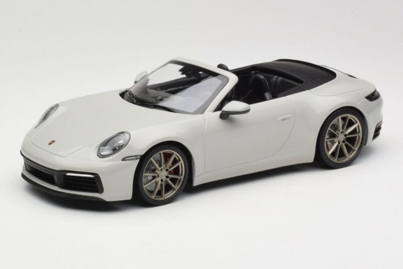 Porsche 911 992 Carrera 4S Kabriolet Siv Minichamps 1:18 155067335 Kovina