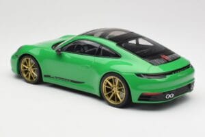 Porsche 911 992 Carrera 4S Python Green Minichamps 1:18 155067325 Kovina – slika 5 od 6