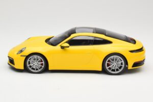Porsche 911 992 Carrera 4S Rumen Minichamps 1:18 155067320 Kovina – slika 3 od 6