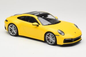 Porsche 911 992 Carrera 4S Rumen Minichamps 1:18 155067320 Kovina – slika 4 od 6