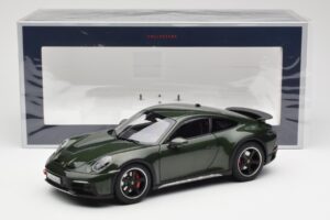 Porsche 911 992 Dakar Oak Zelen Metalik Norev 1:18 187241 Kovina – slika 9 od 9
