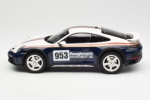Porsche 911 992 Dakar Rough Roads Norev 1:18 187240 Kovina – slika 4 od 9