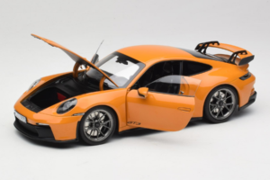 Porsche 911 992 GT3 Bahama Yellow Norev 1:18 187387 Kovina – slika 2 od 8