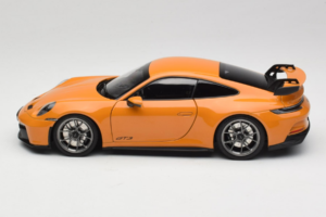 Porsche 911 992 GT3 Bahama Yellow Norev 1:18 187387 Kovina – slika 4 od 8