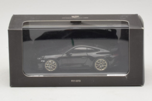 Porsche 911 992 GT3 Črn Z Zlatimi Platišči Minichamps 1:43 WAP0201520M007 Kovina – slika 4 od 4