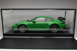 Porsche 911 992 GT3 Python Green GT Spirit 1:8 GTS801601 Smola