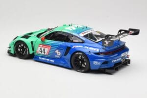 Porsche 911 992 GT3 R Falken #44 D. Eriksson / T. Heinemann 24 Hours of Nurburgring 2023 Minichamps 1:18 113236344 Kovina – slika 7 od 8