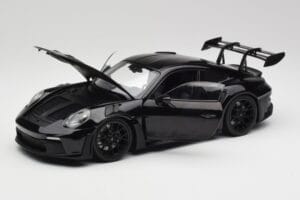 Porsche 911 992 GT3 RS Črn & Črna Platišča Concept Minichamps 1:18 911992003 Kovina – slika 2 od 8