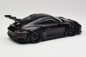 Porsche 911 992 GT3 RS Črn & Črna Platišča Concept Minichamps 1:18 911992003 Kovina – slika 3 od 8