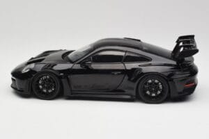 Porsche 911 992 GT3 RS Črn & Črna Platišča Concept Minichamps 1:18 911992003 Kovina – slika 4 od 8
