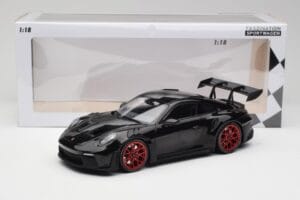 Porsche 911 992 GT3 RS Črna & Rdeča Kolesa & Črn Dekor Minichamps 1:18 153062240 Kovina – slika 6 od 6