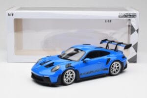 Porsche 911 992 GT3 RS Modra & Srebrna Kolesa & Črn Dekor Minichamps 1:18 153062234 Kovina – slika 6 od 6