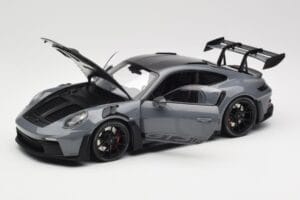 Porsche 911 992 GT3 RS Crayon Weissach Package & Black Wheels Minichamps 1:18 110062024 Kovina – slika 2 od 8