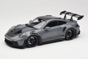 Porsche 911 992 GT3 RS Crayon Weissach Package & Black Wheels Minichamps 1:18 110062024 Kovina
