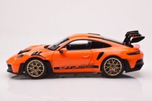 Porsche 911 992 GT3 RS Gulf Oranžen Norev 1:18 187360 Kovina – slika 4 od 8