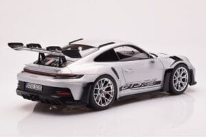 Porsche 911 992 GT3 RS Ice Siv Norev 1:18 187359 Kovina – slika 3 od 8