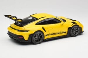 Porsche 911 992 GT3 RS Racing Rumen Norev 1:18 WAP0212810RGT3 Kovina – slika 3 od 8