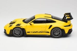 Porsche 911 992 GT3 RS Racing Rumen Norev 1:18 WAP0212810RGT3 Kovina – slika 4 od 8