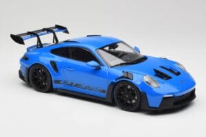 Porsche 911 992 GT3 RS Shark Modra & Črna Kolesa Minichamps 1:18 153062233 Kovina – slika 4 od 6
