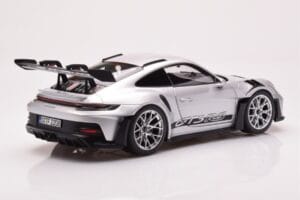 Porsche 911 992 GT3 RS Srebrn Metalik Norev 1:18 187357 Kovina – slika 3 od 8