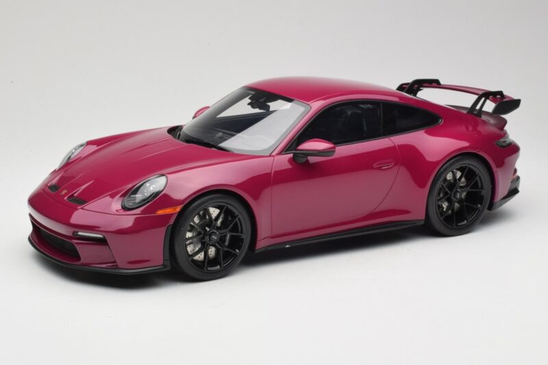 Porsche 911 992 GT3 Ruby Star Neo Red GT Spirit 1:12 GT536 Smola