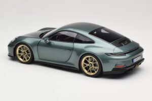 Porsche 911 992 GT3 Touring Package Malachite Green Metallic Norev 1:18 187382 Kovina – slika 7 od 8