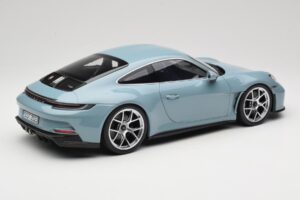 Porsche 911 992 S/T Meisenblau Norev 1:12 127550 Kovina – slika 2 od 6