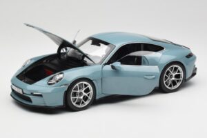 Porsche 911 992 S/T Meissen Blue Norev 1:18 187470 Kovina – slika 2 od 8