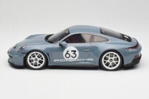 Porsche 911 992 ST Gentian Blue Metallic GT Spirit 1:18 GT491 Smola – slika 3 od 6