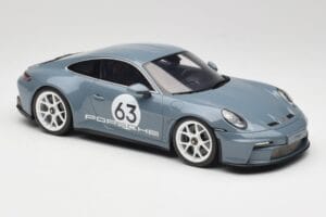 Porsche 911 992 ST Gentian Blue Metallic GT Spirit 1:18 GT491 Smola – slika 4 od 6